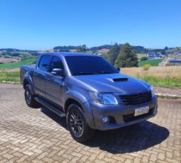 I/TOYOTA HILUX CD  SRV