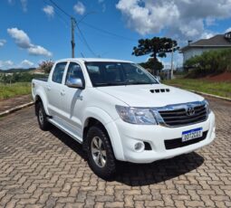 TOYOTA HILUX CD 4X4 SRV