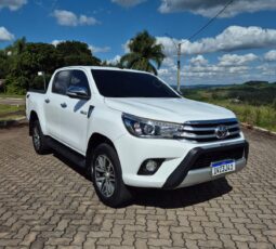 I/TOYOTA HILUX CD SRX