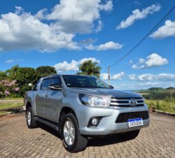 I/TOYOTA HILUX CD SR