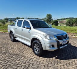 I/TOYOTA HILUX CD  SRV 4X4