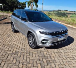 JEEP/COMMANDER OVERLAND TD380