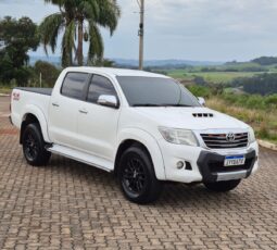 TOYOTA HILUX CD 4X4 SRV