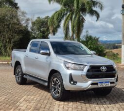 TOYOTA HILUX CD SRV